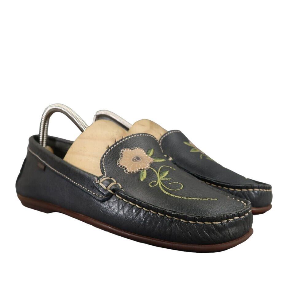 CallagHan Shoes Women 38 Loafer Leather Moccasin Casual Slip On Embroidered Flat